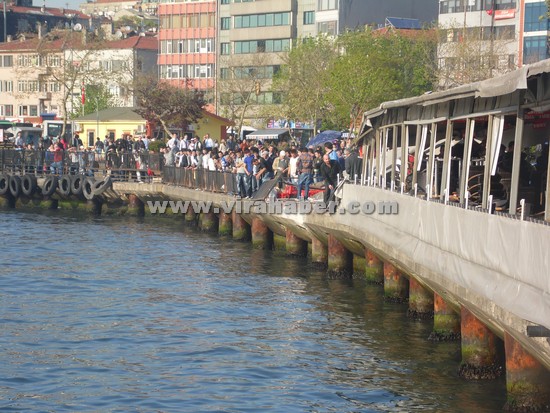 Kadıköy'de can pazarı yaşandı! 38