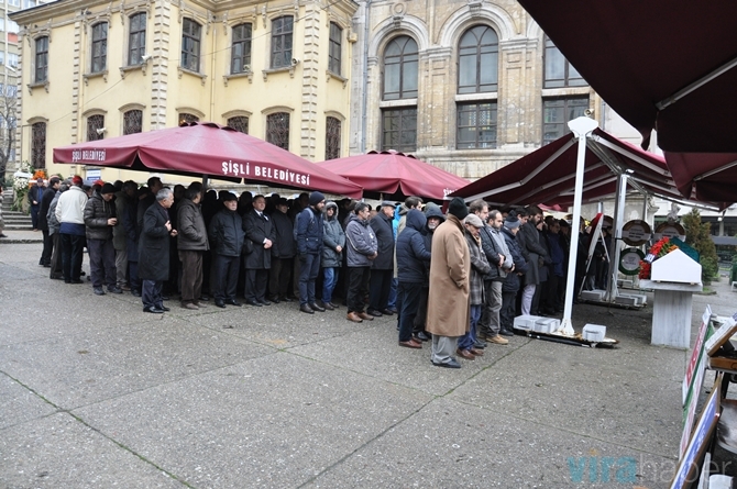 Prof. Dr. Teoman Özalp son yolculuğuna uğurlandı 18