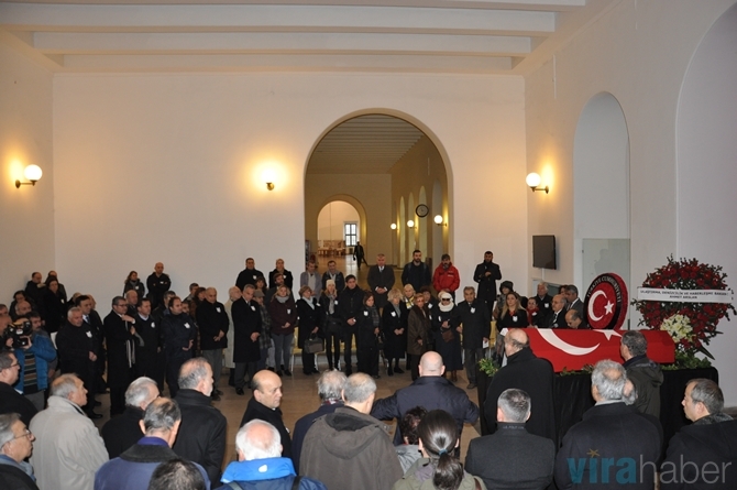 Prof. Dr. Teoman Özalp son yolculuğuna uğurlandı 7