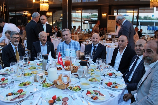 DTO'nun iftar yemeğine sektörden yoğun ilgi 60