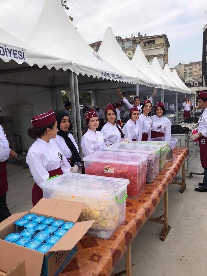 Kartal 5. Geleneksel Hamsi Festivali Düzenlendi 5