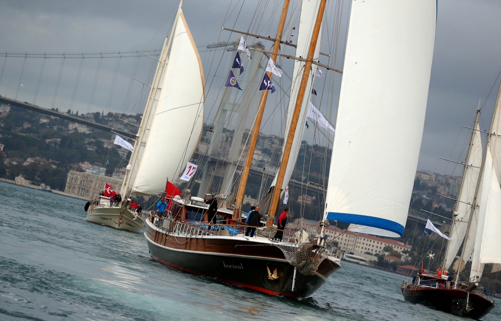 İstanbul Boğazı muhteşem karelere sahne oldu 3