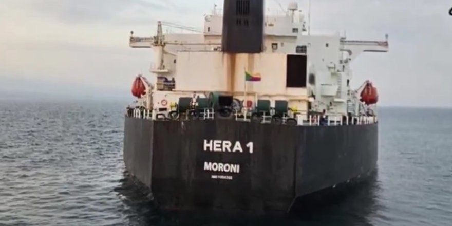 Çanakkale Boğazı'ndan Geçen Tanker Makine Arızası Yaptı