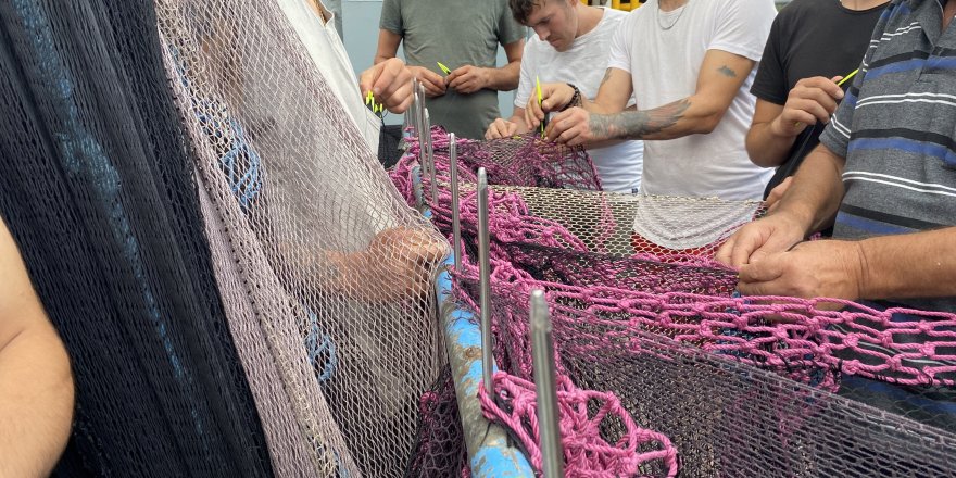 Sarıyer'de Av Sezonu Öncesinde Balıkçılar Son Hazırlıklarını Yapıyor