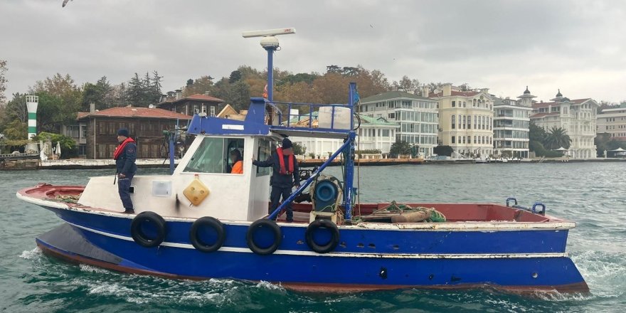 İstanbul Boğazı’nda Yasa Dışı Avcılık Yapanlar Suçüstü Yakalandı