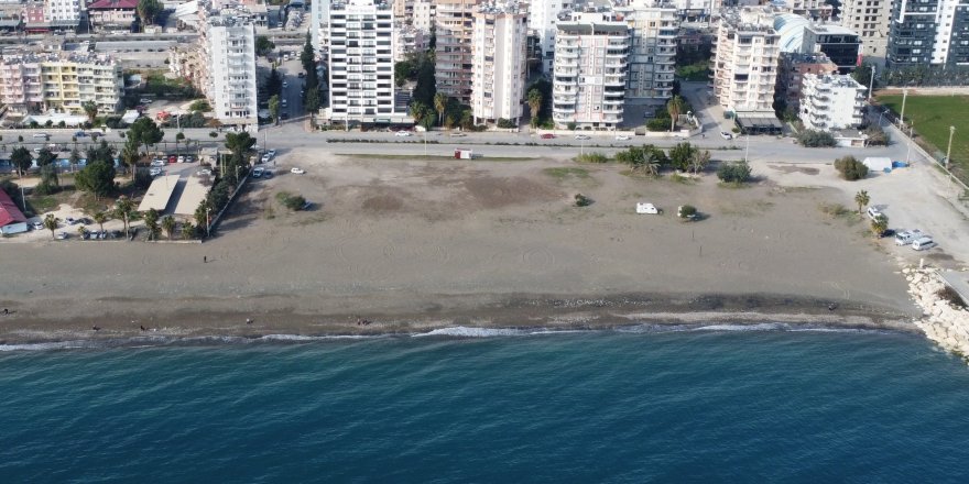 Mersin'de Deniz ve Kumsal Satışa Çıkarıldı