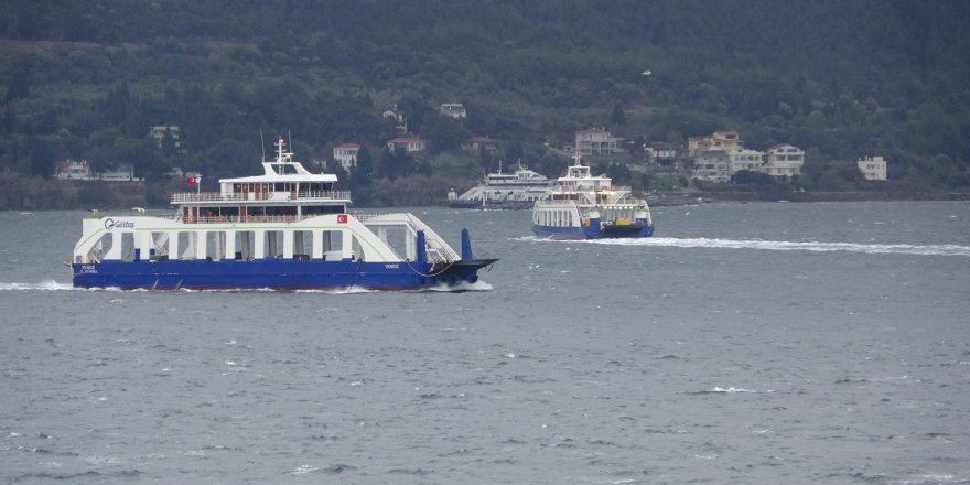 Gökçeada ve Bozcaada'ya Bazı Feribot Seferleri İptal Edildi