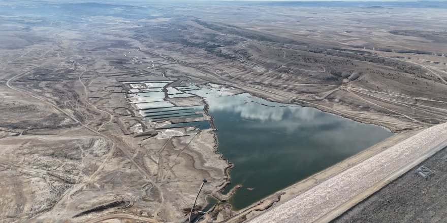 Karaman'da 50 Yıllık Su İhtiyacı İçin Yapılan Baraj Kurudu