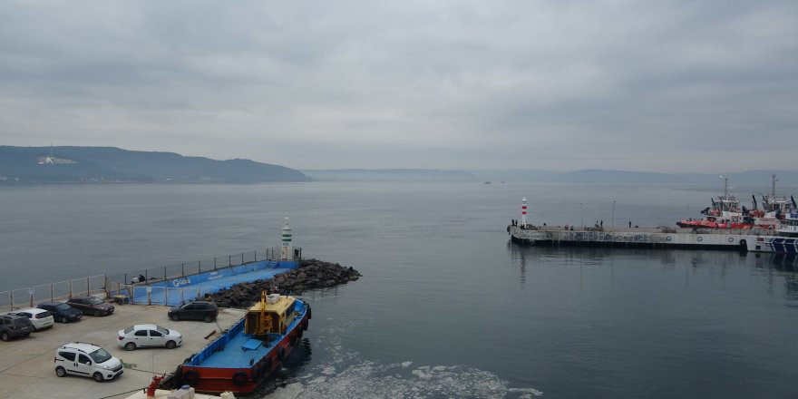 Çanakkale Boğazı Sisin Etkisini Yitirmesiyle Tekrar Gemi Trafiğine Açıldı