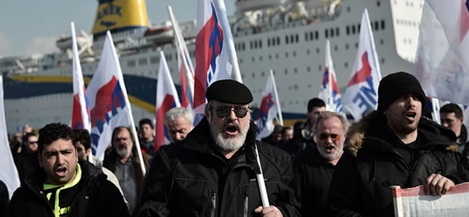 Yunanistan'da denizcilik sektörü çalışanları grev kararı aldı