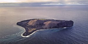 Okyanusun ortasında gizemli ada: Surtsey
