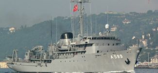 Sualtı araştırma gemisi "TCG A-599 Çeşme" Giresun'da