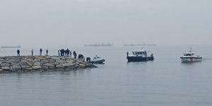 Pendik'te Denizde Başından Silahla Vurulmuş 2 Erkek Cesedi Bulundu