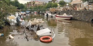 Marmaris'te Metrekareye 170 Kg Yağış Düştü, Balıkçı Tekneleri Batmaya Başladı