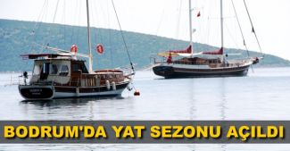 Lüks yat ve tekneler Bodrum sahillerine gelmeye başladı