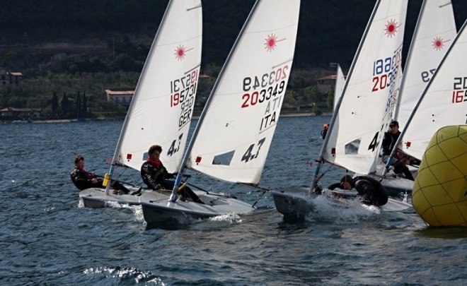 europa-cup-yelken-yarislarinda-tekirdag-yelken-ihtisas-kulup-sporcularindan-buyuk-basari-iha-20140429aw075094-2-t.jpg